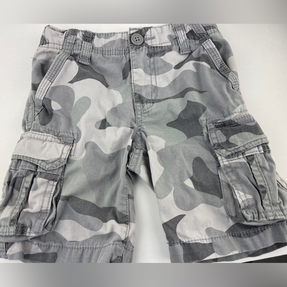 OSHKOSH Toddler boy short Size 4